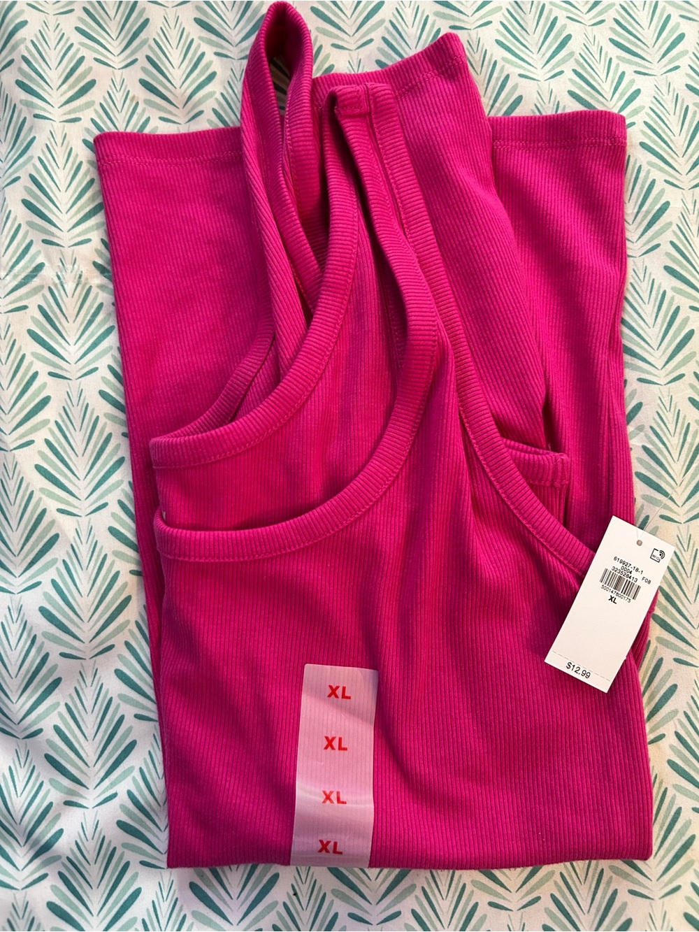 First-Layer Ribbed Scoop-Neck Tank Top - Picture 2 of 7